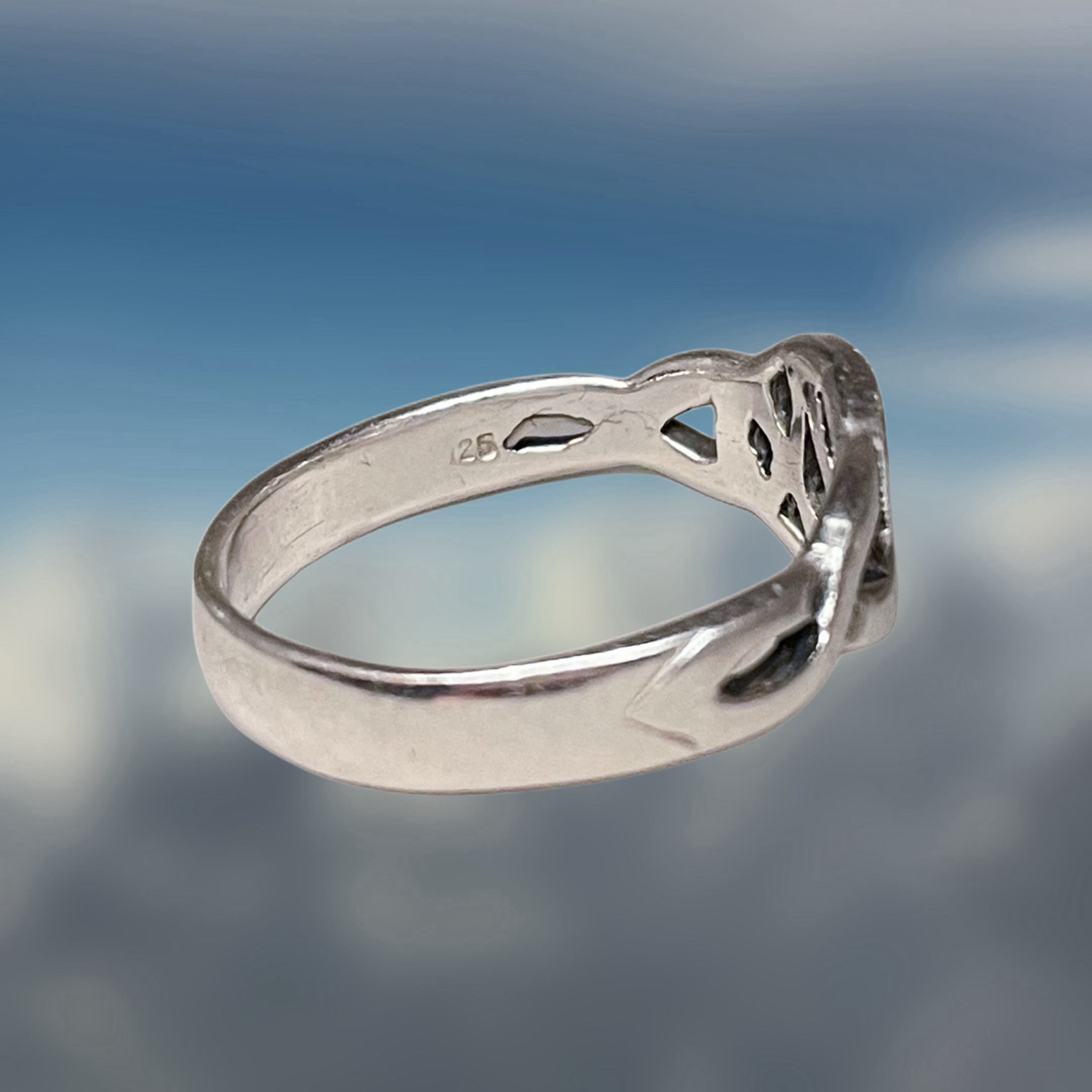 Vintage Celtic Silver Ring 925
